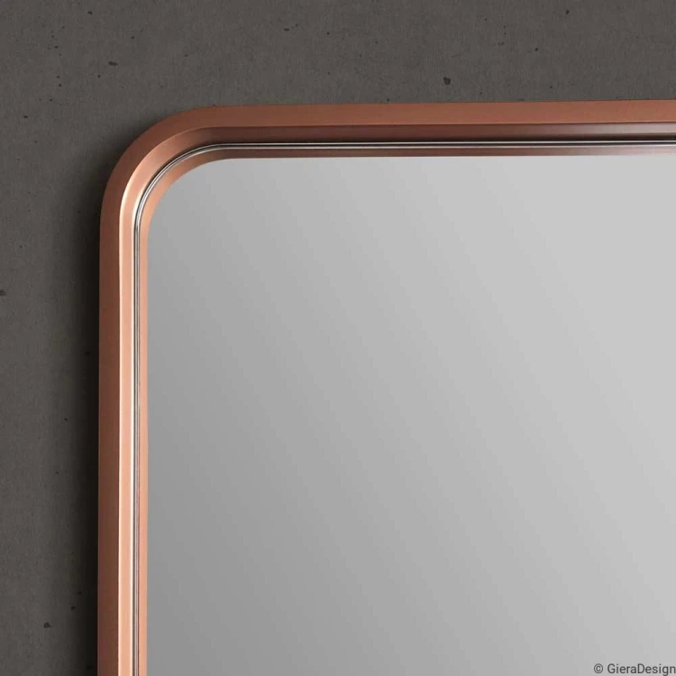 Zbliżenie na ramę lustra Billet. GieraDesign