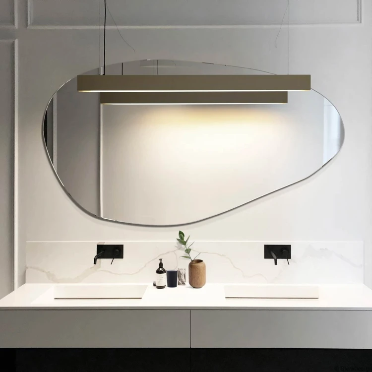 Lustro Plama no. 1 o organicznym kształcie  GieraDesign