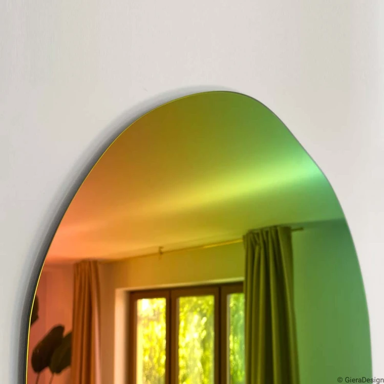 Zbliżenie na lustro tęczowe Lapis Rainbow. GieraDesign