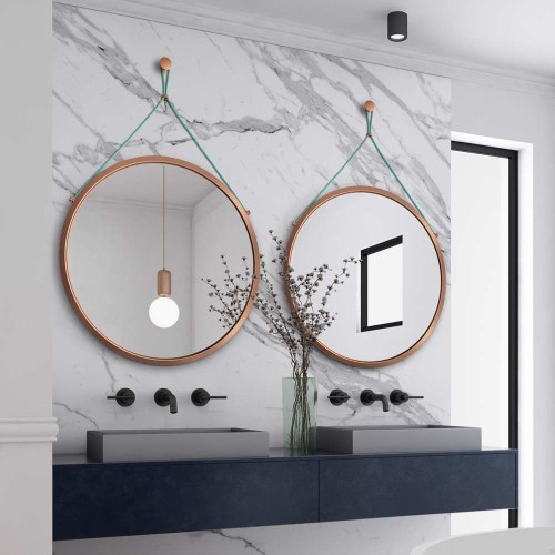 Lustro Scandi Power Mint - na sznurku miedziane lustro miedziane na miętowym sznurku, aranżacja w łazience. GieraDesign