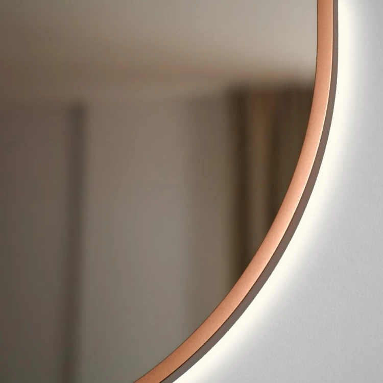 Ambient Slim - miedziane podświetlane lustro zbliżenie na ramę GieraDesign