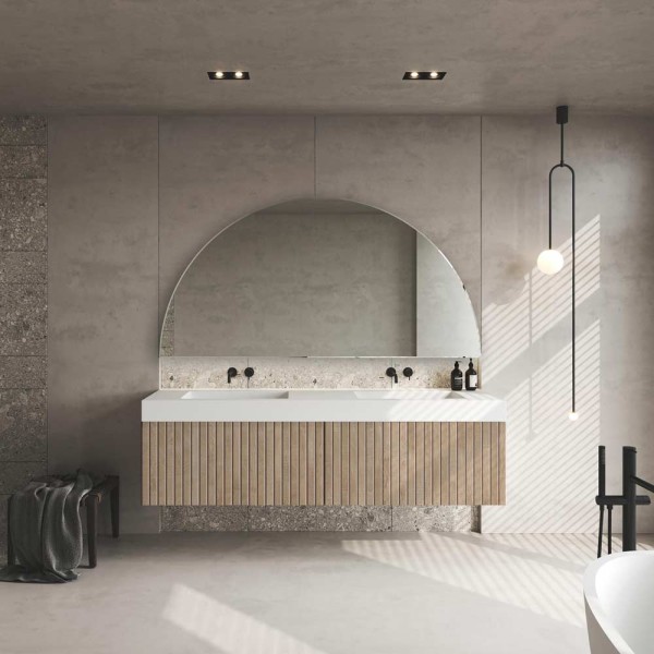 Lustro polkole Dimidium w nowoczesnej minimalistycznej lazience. GieraDesign.