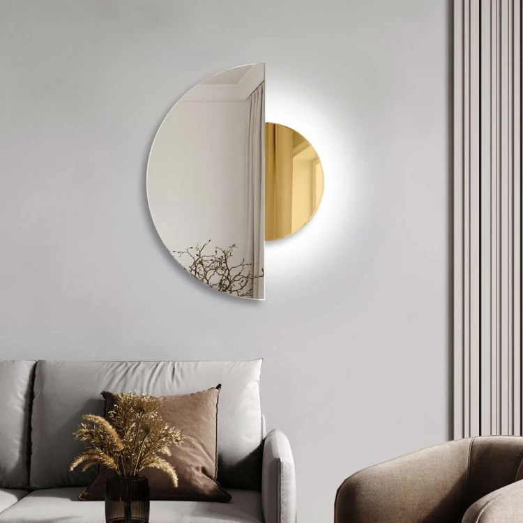Lustro Luna gold LED do salonu od GieraDesign.