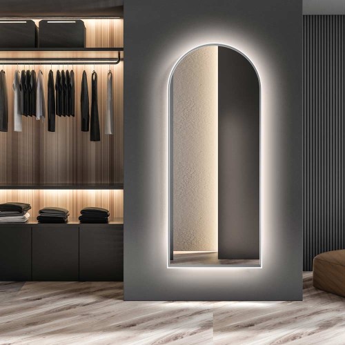 Lustro Portal białe półowalne podświetlane w garderobie, GieraDesign.