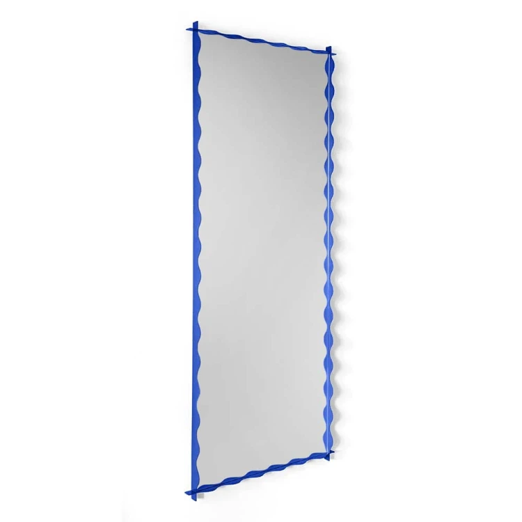 Lustro Monda Wave w niebieskiej pofalowanej ramie. Lustro GieraDesign