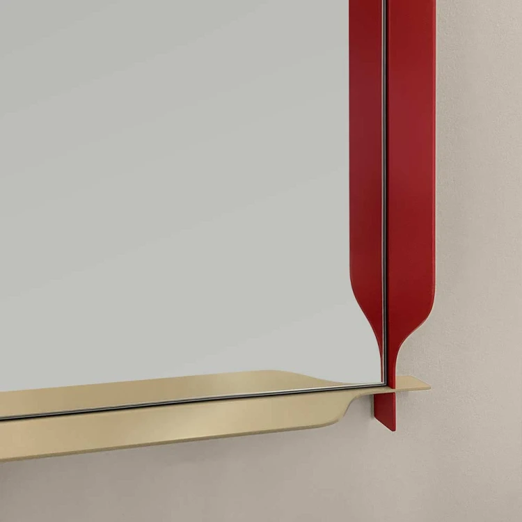 Zbliżenie na lustro prostokątne w kolorowej ramie Monda Flo od GieraDesign.