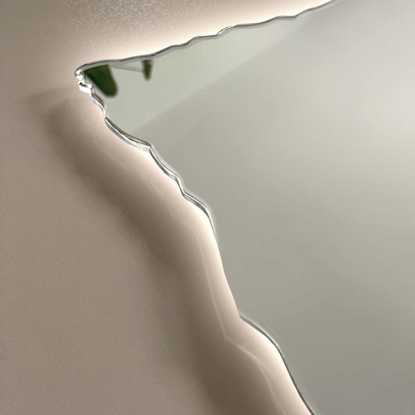 Zbliżenie na krawędzie lustra Era prostokątne podświetlane. GieraDesign