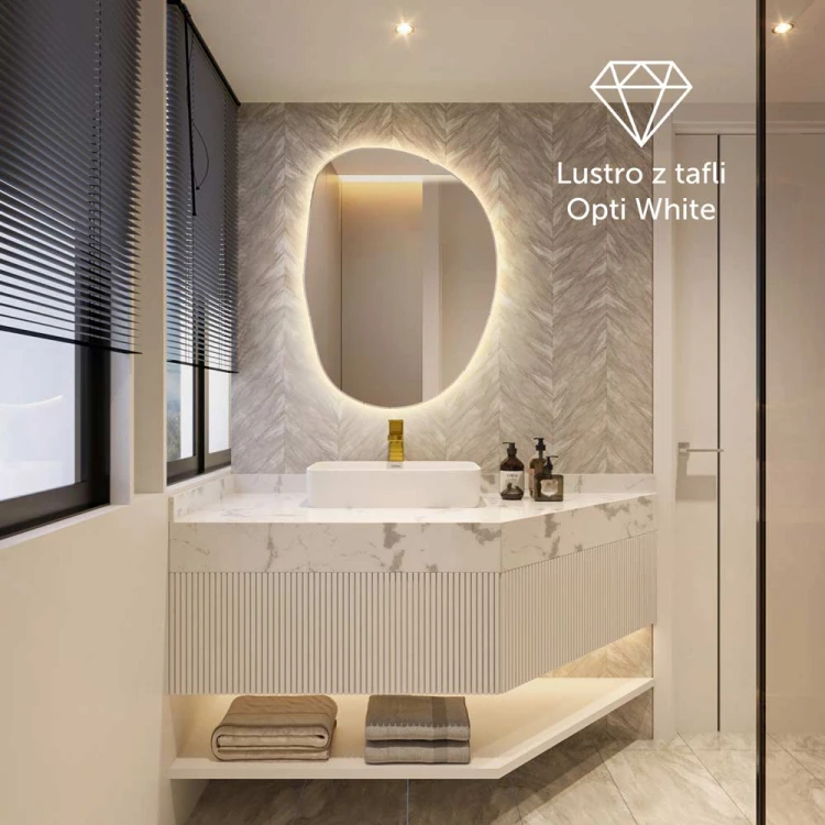 Lustro nieregularny kształt Plama no.2 z podświetleniem LED w nowoczesnej łazience z marmurem. GieraDesign