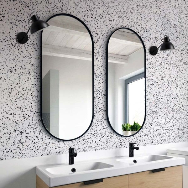 Owalne lustro Ambient Slim - w czarnej ramie do łazienki, Dwa lustra zawieszone nad umywalką w modnie zaaranżowanej łazience, na ścianie lastryko - zgodnie z najnowszymi trendami. GieraDesign