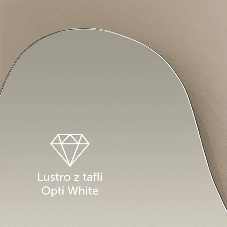 Lustro wykonane z tafli opti white. GieraDesign