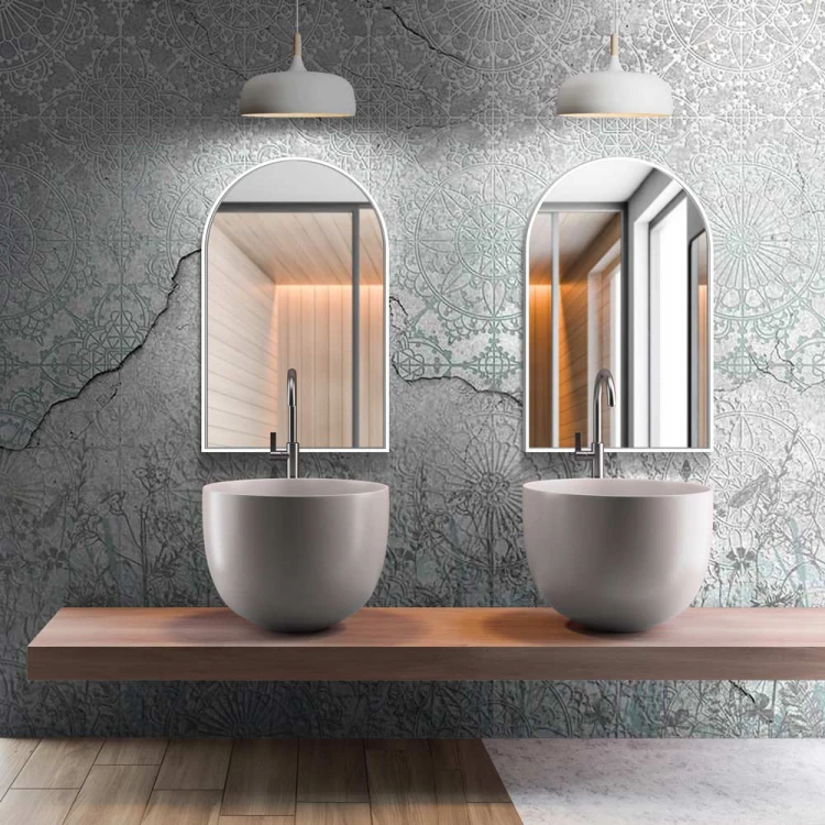 Dwa lustra Portal białe nad umywalkami w nowoczesnej łazience, GieraDesign