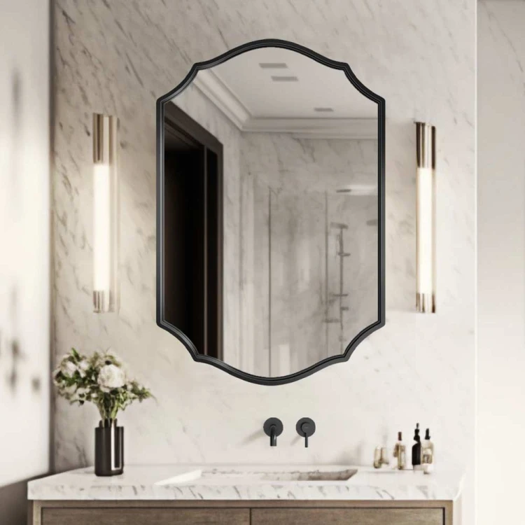Lustro łazienkowe retro Grand Amis z czarną stylową ramą w stylu vintage.  GieraDesign