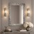 Lustro srebrne w stylu glamour Aurea SQ nad konsolą. GieraDesign