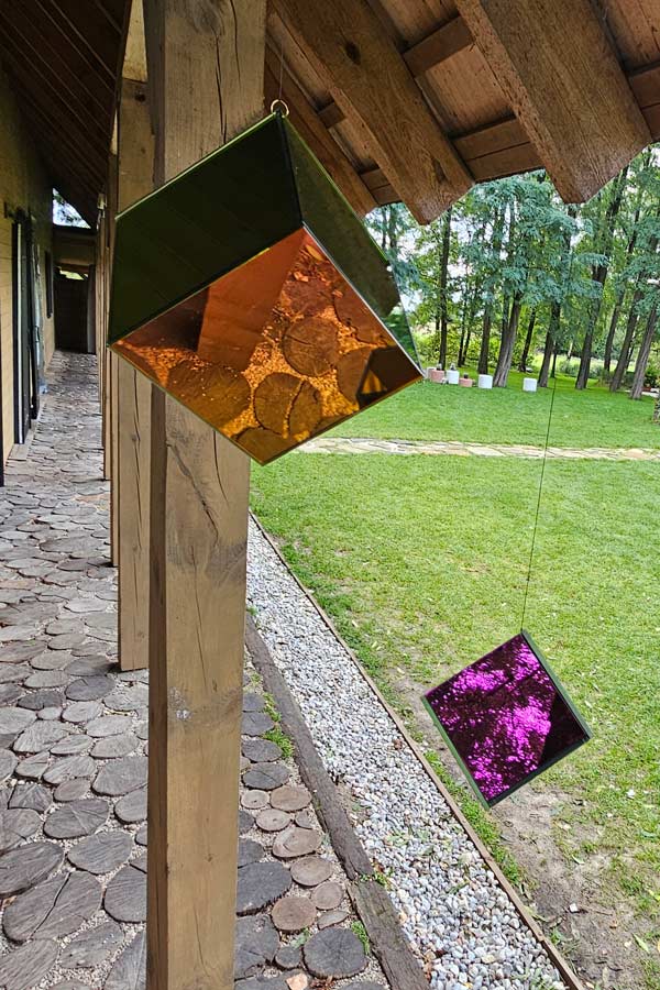 Lustrzane sześciany