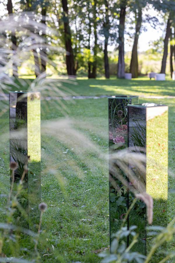 Lustrzane lampy ogrodowe Miralight