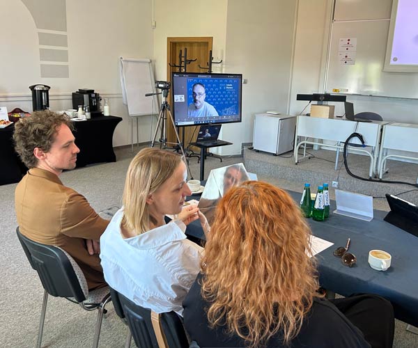 Obrony prac dyplomowych na studiach Total Design Management